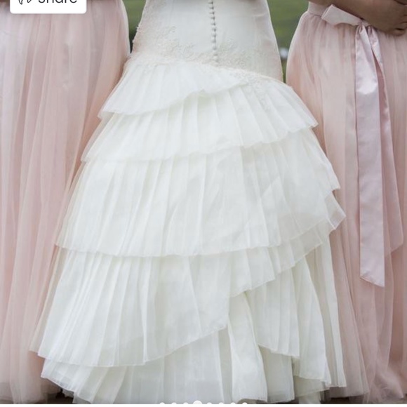 White by Vera Wang Strapless Ivory Fit&Flare Wedding Gown &Cathedral Length Veil - Picture 4 of 13